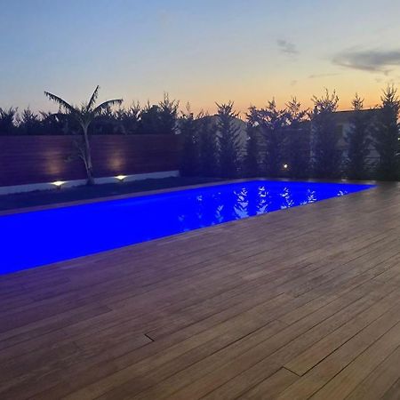 Sea La Vie Luxury Villa 2 - Private Swimming Pool With Jakuzzi Inside Варі Екстер'єр фото